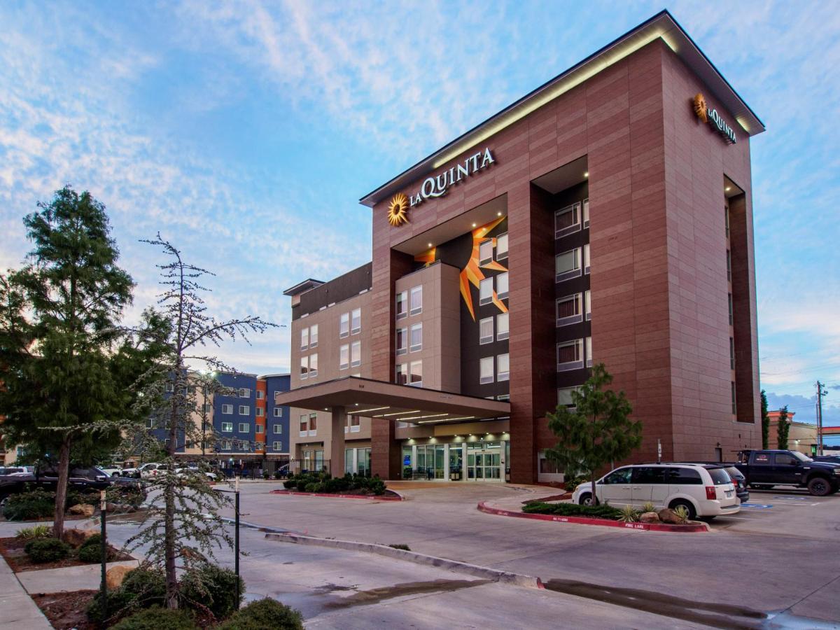 La Quinta By Wyndham Oklahoma City Airport Bagian luar foto