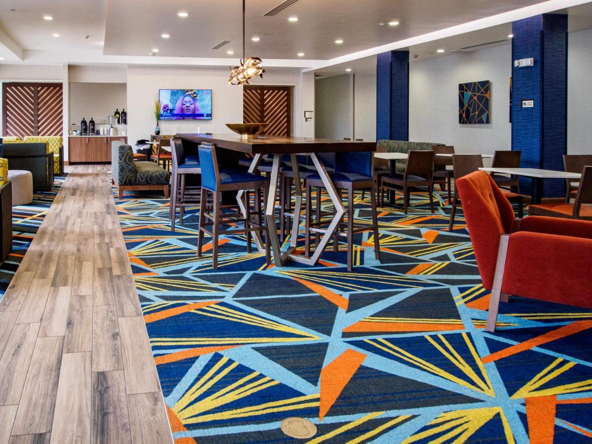 La Quinta By Wyndham Oklahoma City Airport Bagian luar foto