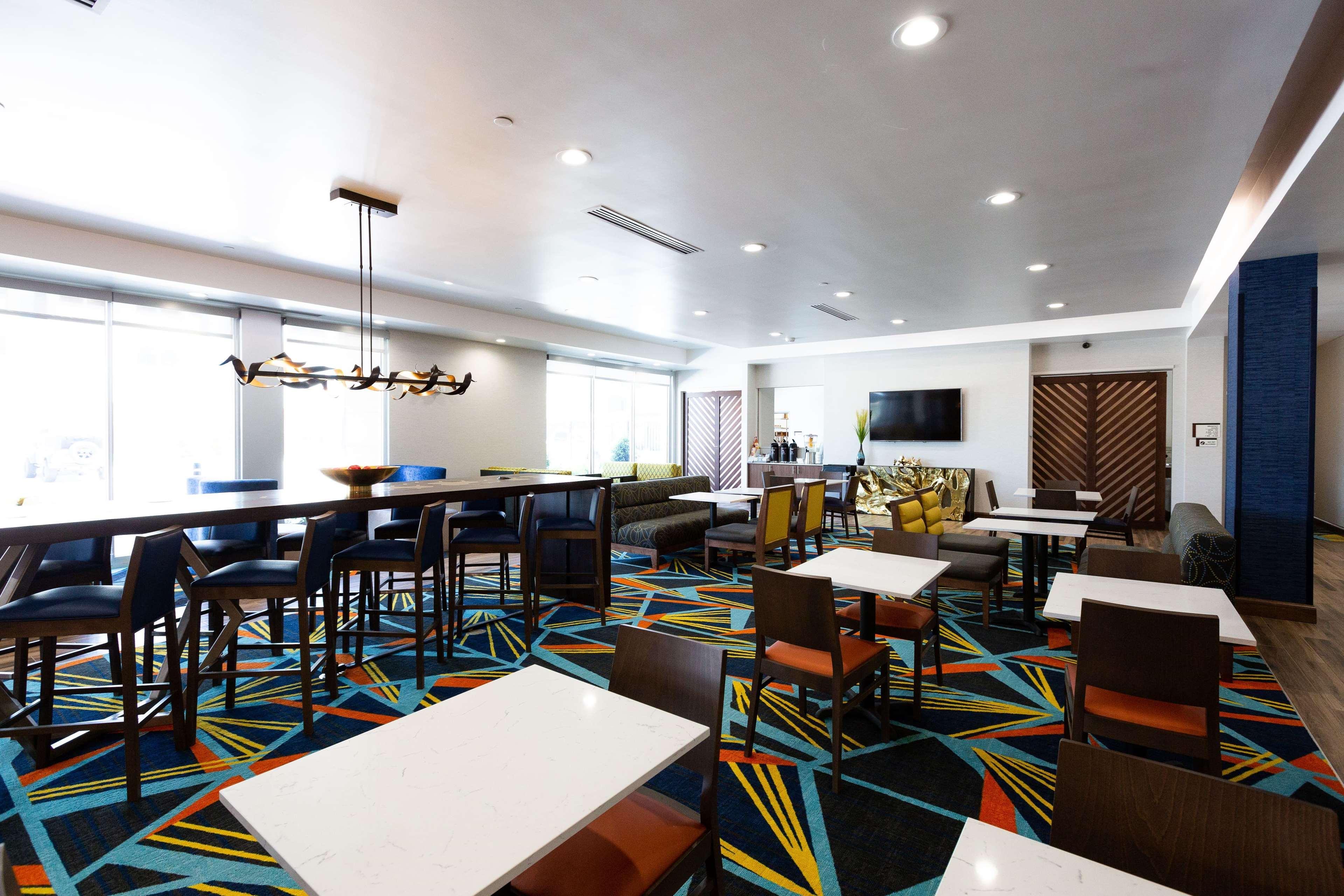 La Quinta By Wyndham Oklahoma City Airport Bagian luar foto